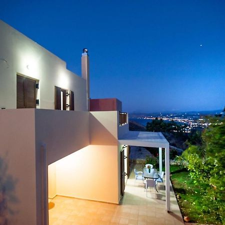Villa Pomegrante Exopoli Luaran gambar