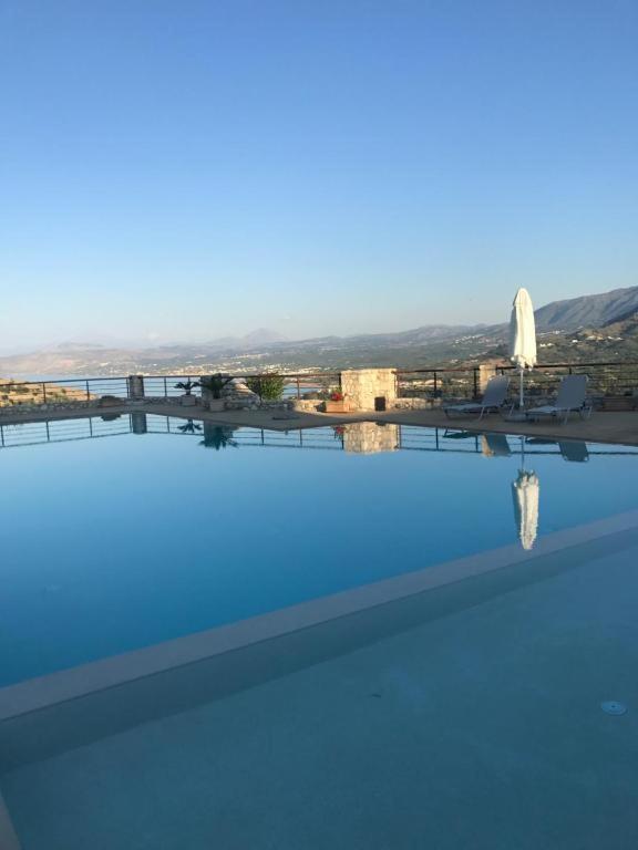Villa Pomegrante Exopoli Luaran gambar